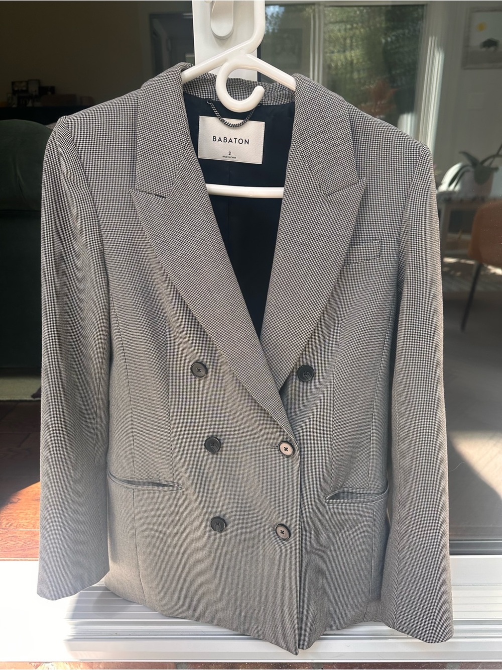 Aritzia Babaton Samuel Blazer
